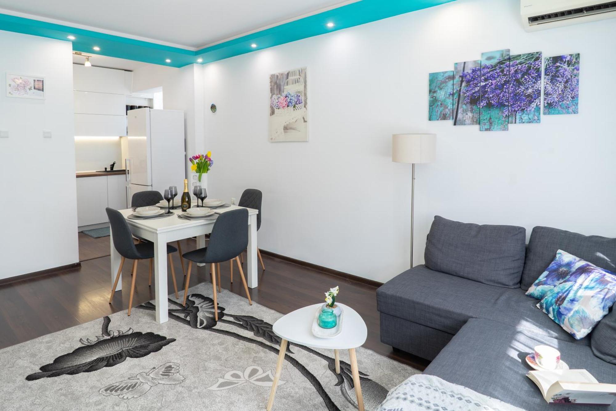 Luxury 2 Bedroom Apartment In Central Varna ภายนอก รูปภาพ