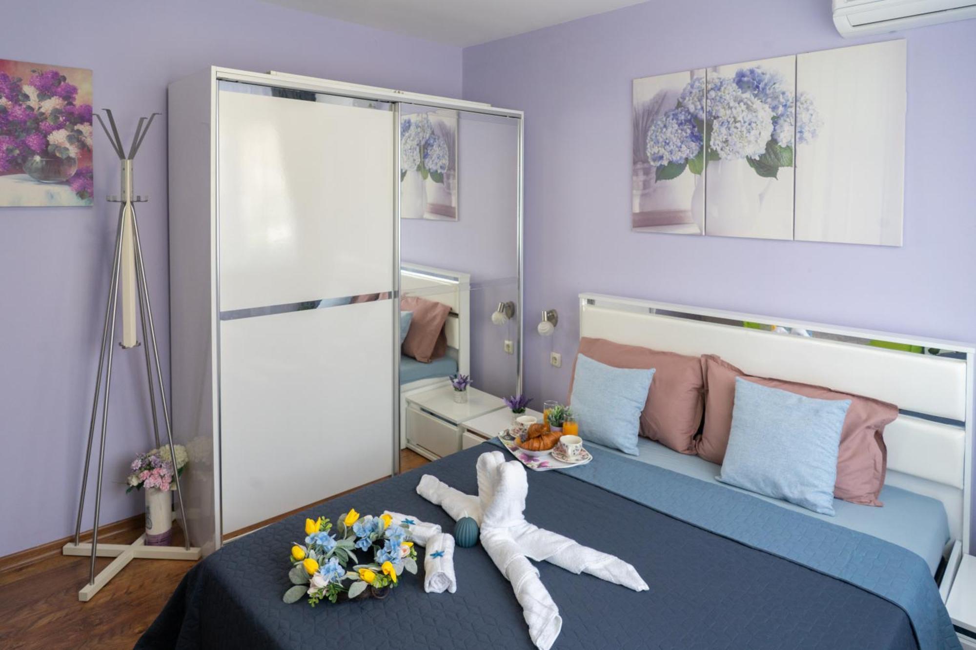 Luxury 2 Bedroom Apartment In Central Varna ภายนอก รูปภาพ
